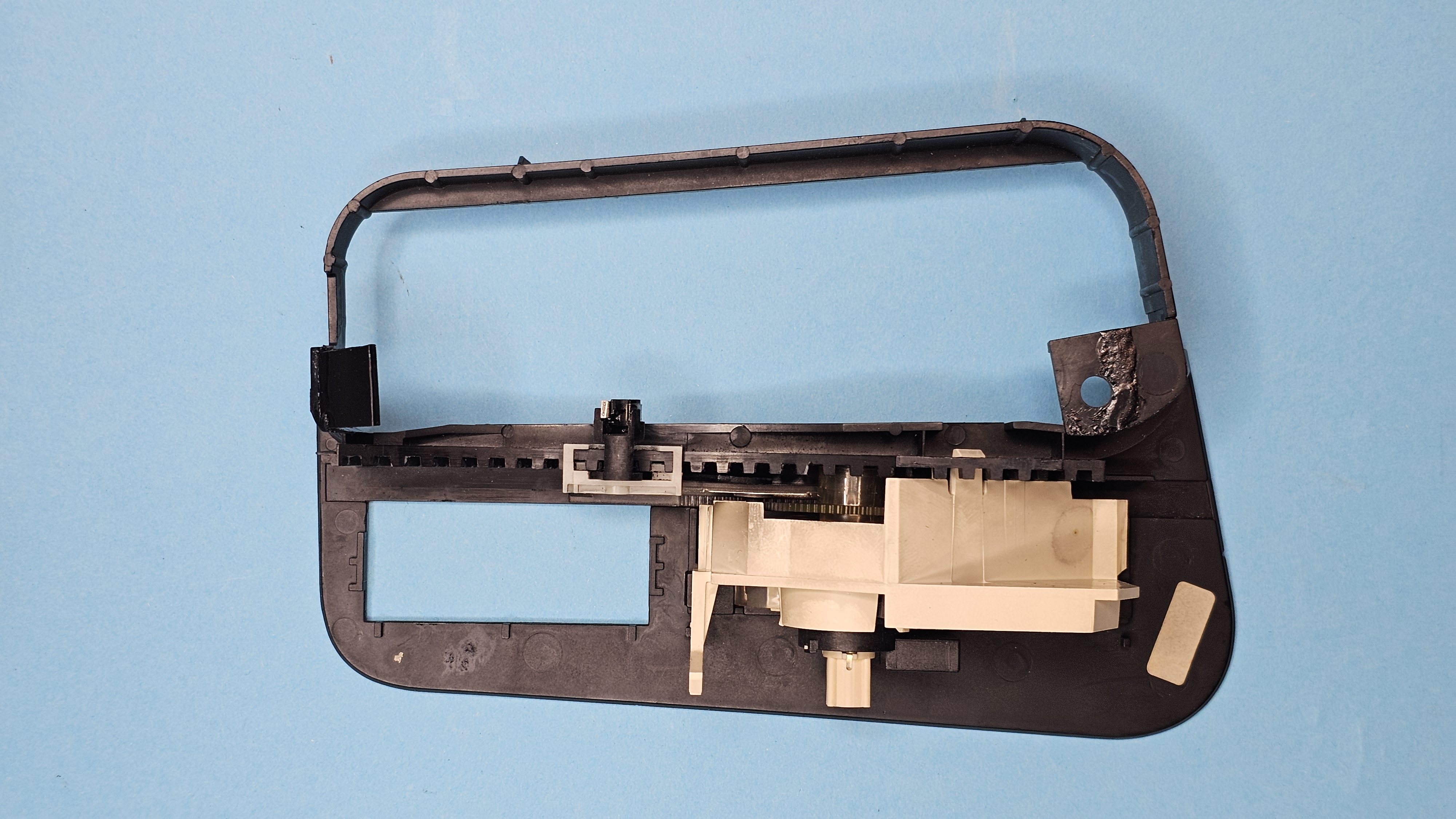 Neu aufgebaute Wählhebelblende E31 *gebrauchtTeil*
