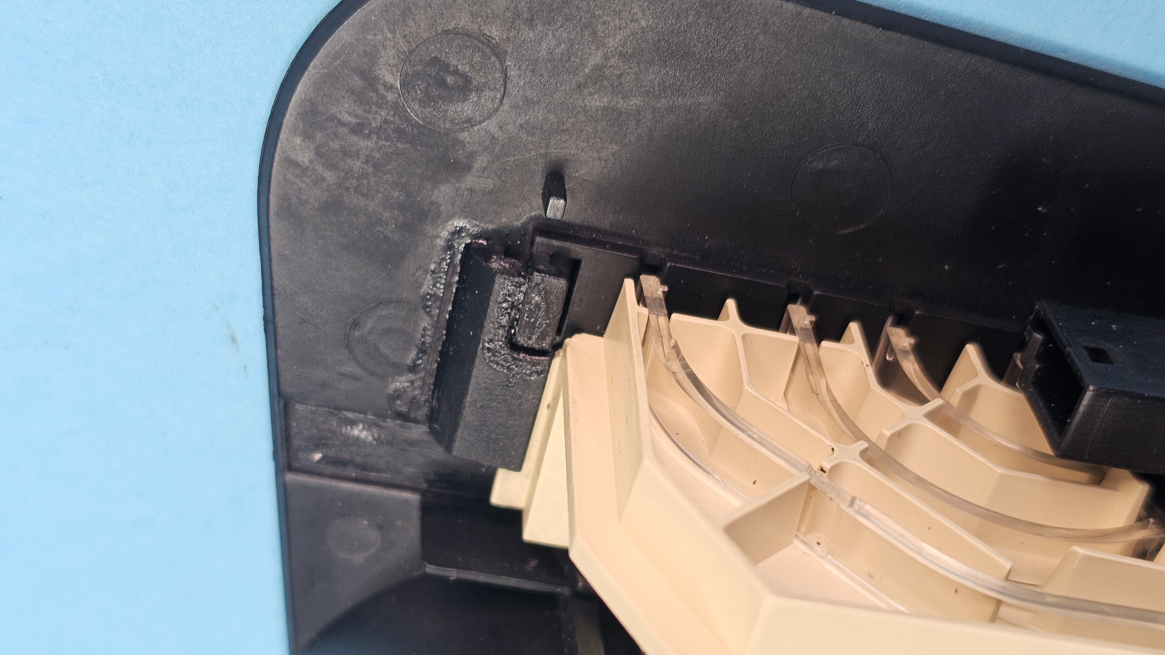 Neu aufgebaute Wählhebelblende E31 *gebrauchtTeil*